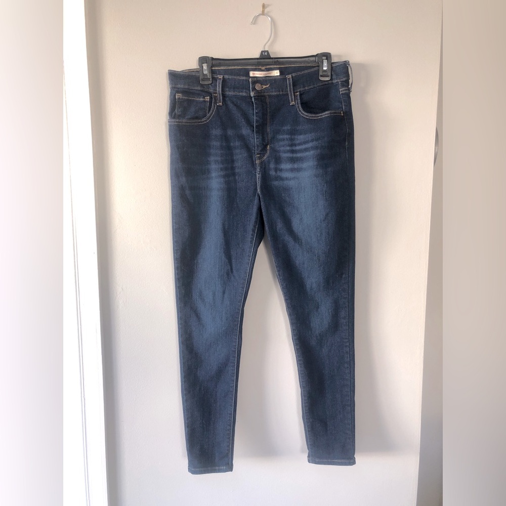 Levi Strauss & Co 720 High Rise Super Skinny Women’s Dark Wash Jeans
